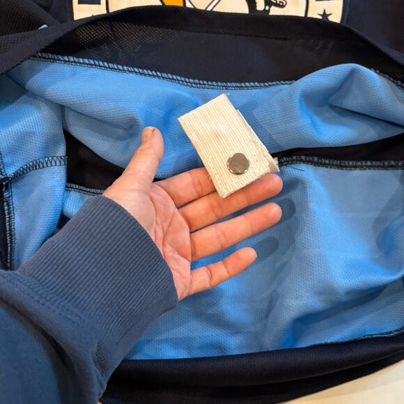 Pittsburg Penguins Letang #58 2011 Winter Classic Jersey Sz 48 Rare ERROR Reebok - Picture 5 of 9